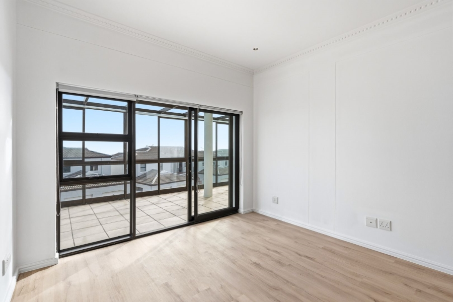 To Let 2 Bedroom Property for Rent in Big Bay Western Cape